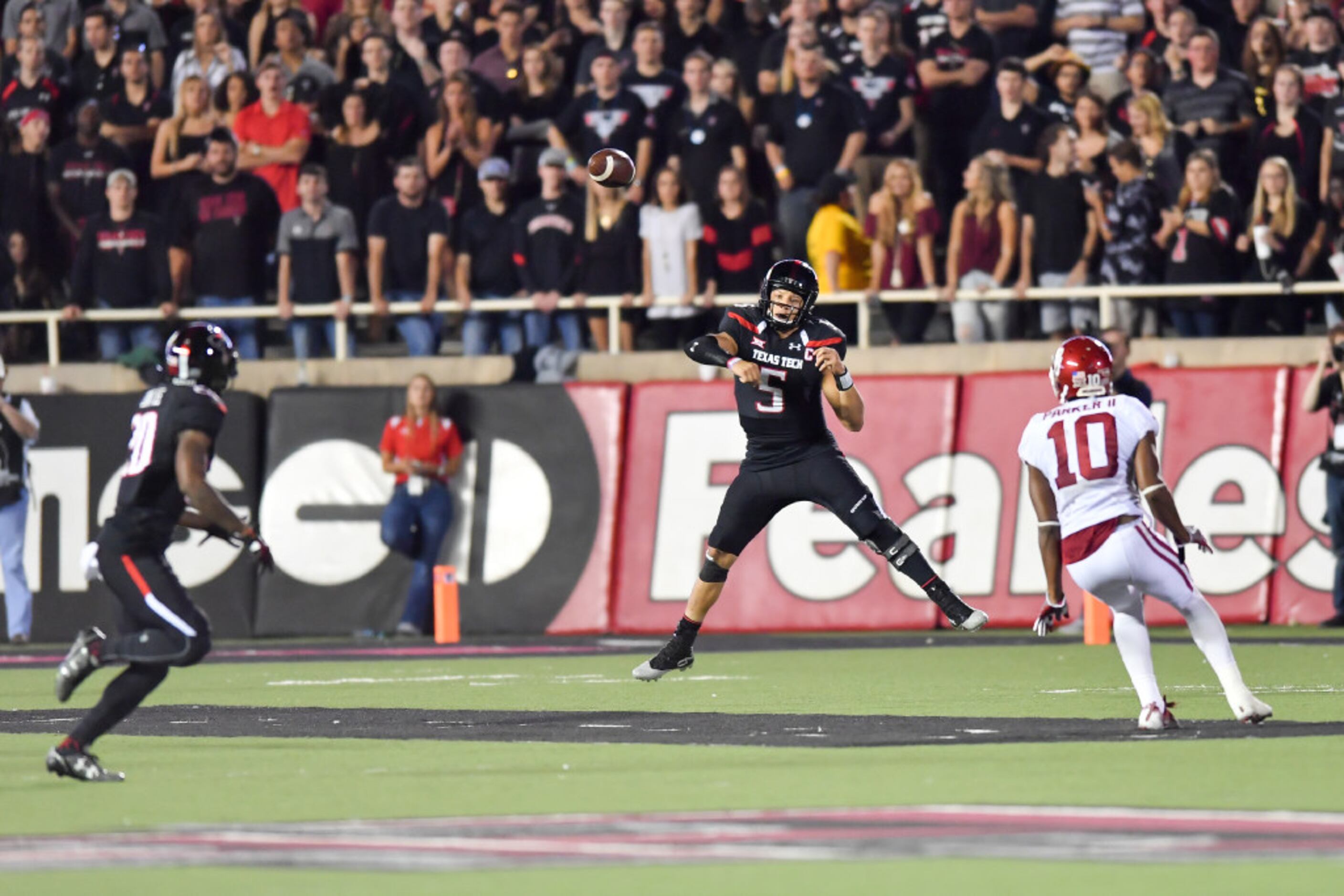 Houston Texans: jaw-dropping moment in history - most passing touchdowns in  a season