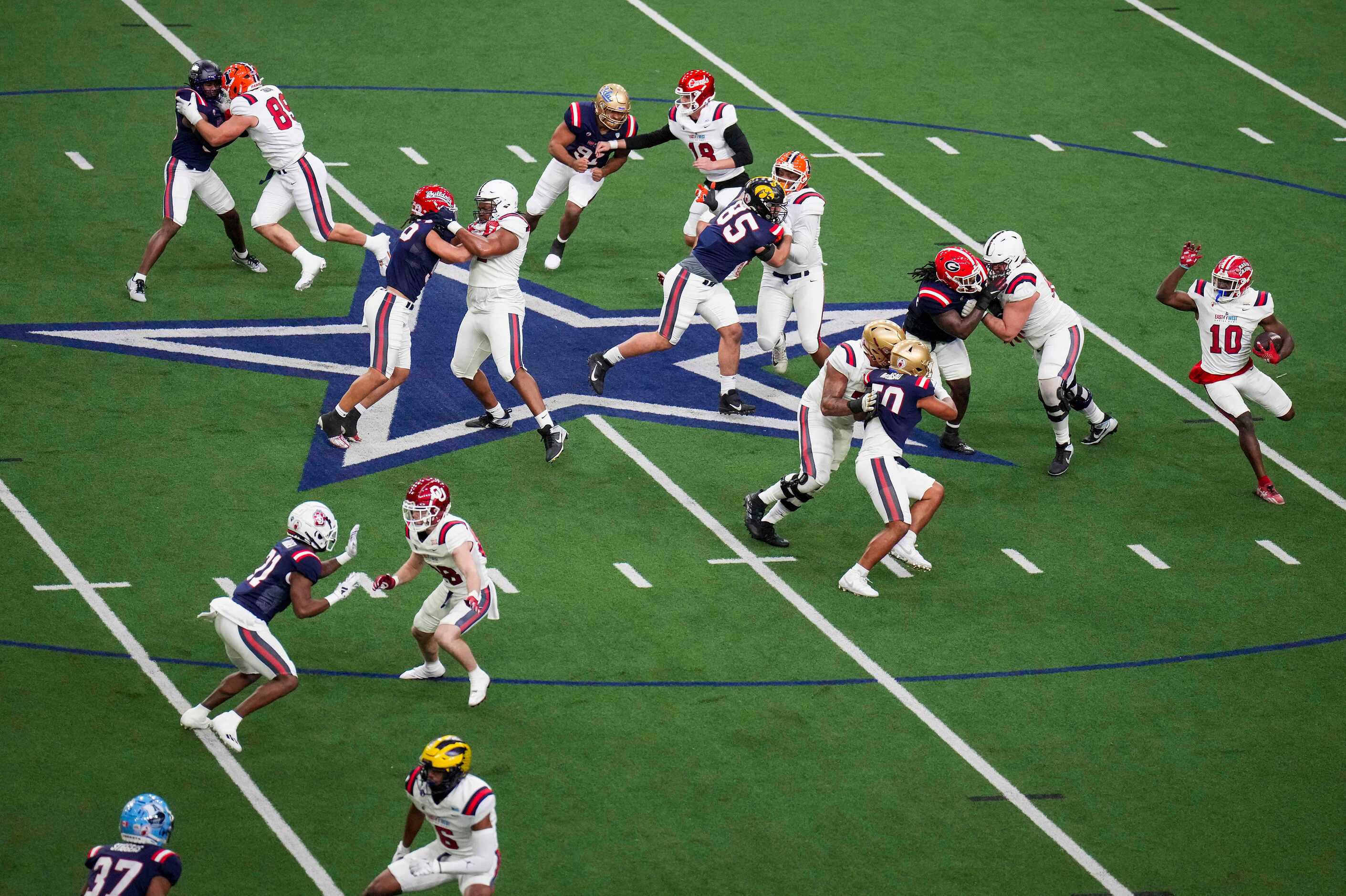 East running back Jacob Kibodi of Louisiana (10) looks for room to run during the first half...