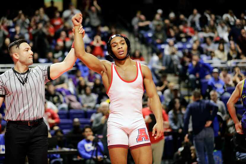 Elise Brown Ton of Allen during the UIL Texas State Wrestling Championships, Saturday,...