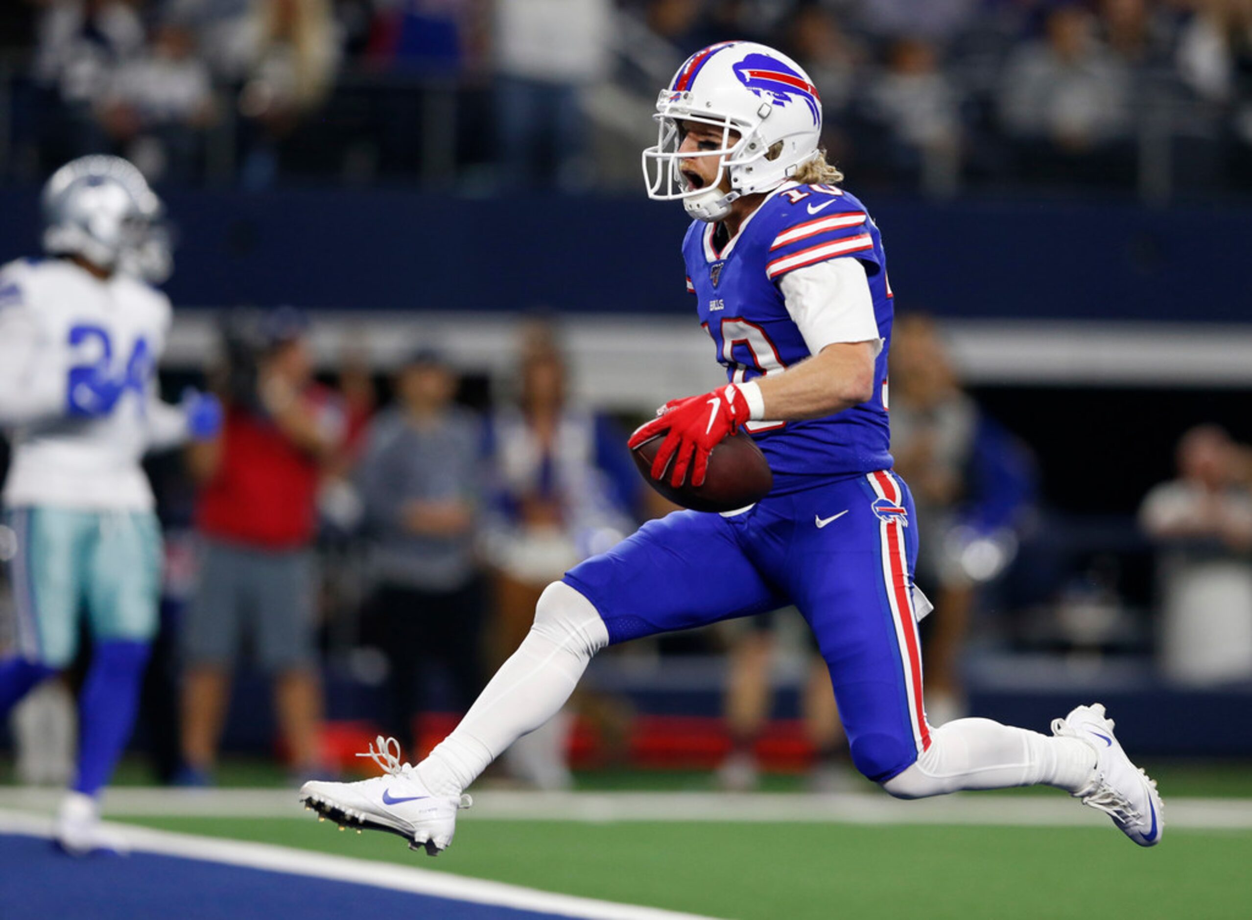 Buffalo Bills wide receiver Cole Beasley (10) scores a touchdown in a game against the...