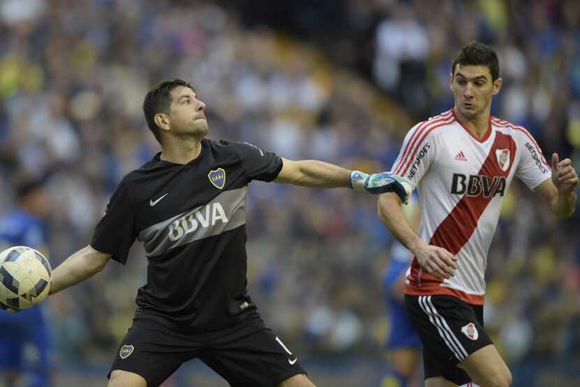 Agustín Orion terminó el jueves su contrato con Racing de Argentina. (AFP/Getty Images/PEDRO...