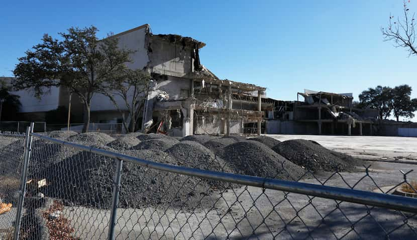 The demolition of Valley View Center in North Dallas has been stopped thanks to a lawsuit...