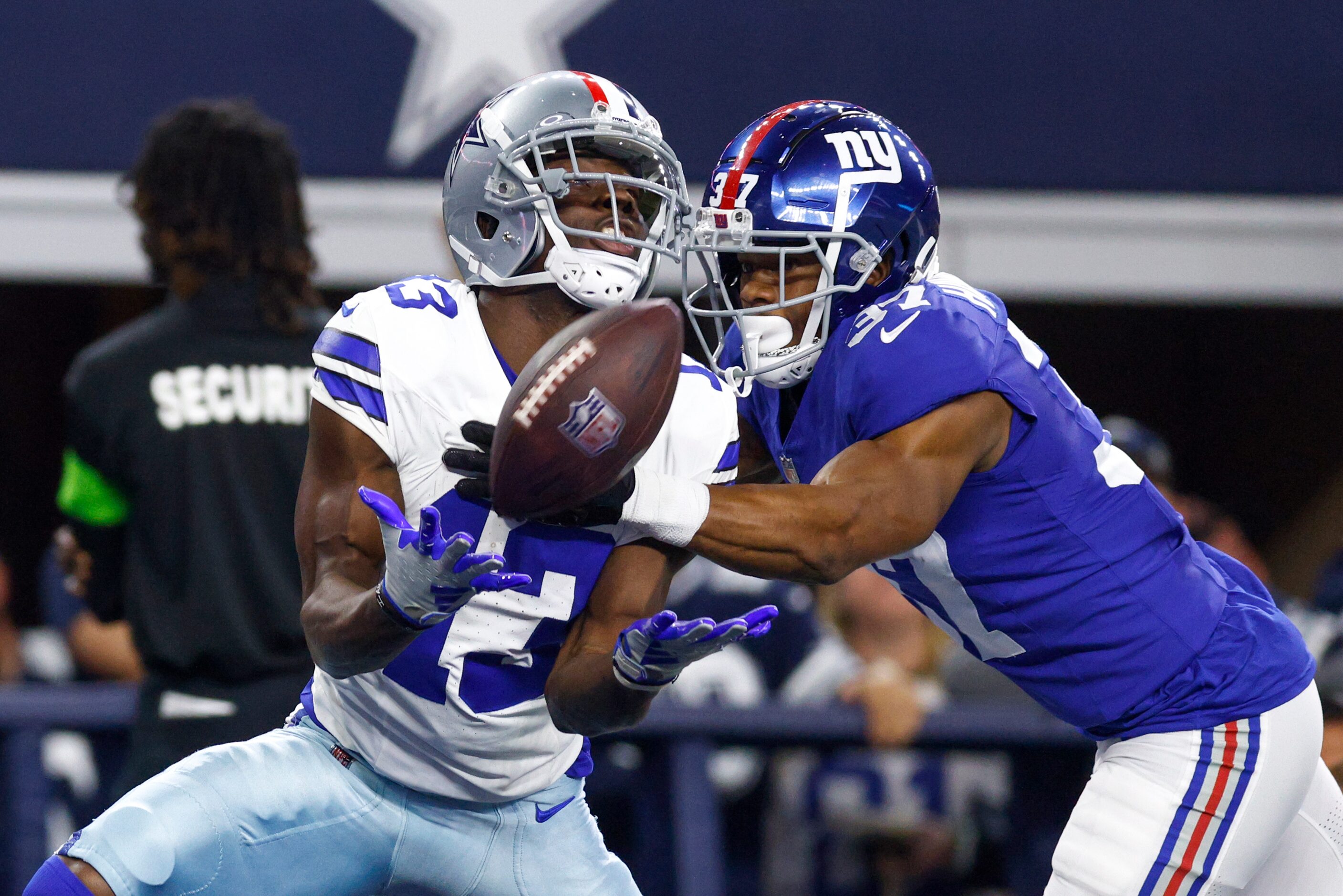 Dallas Cowboys wide receiver Michael Gallup (13) catches a pass for a touchdown against New...