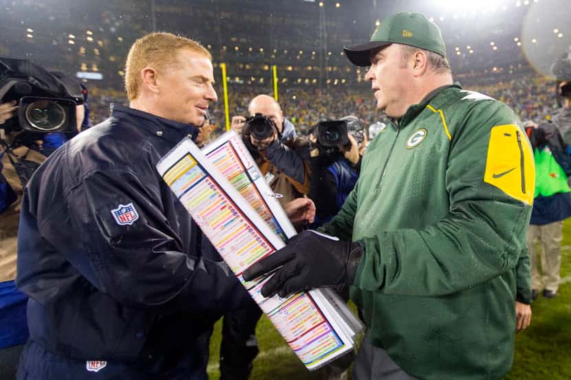 Dec 13, 2015; Green Bay, WI, USA; Green Bay Packers head coach Mike McCarthy greets Dallas...