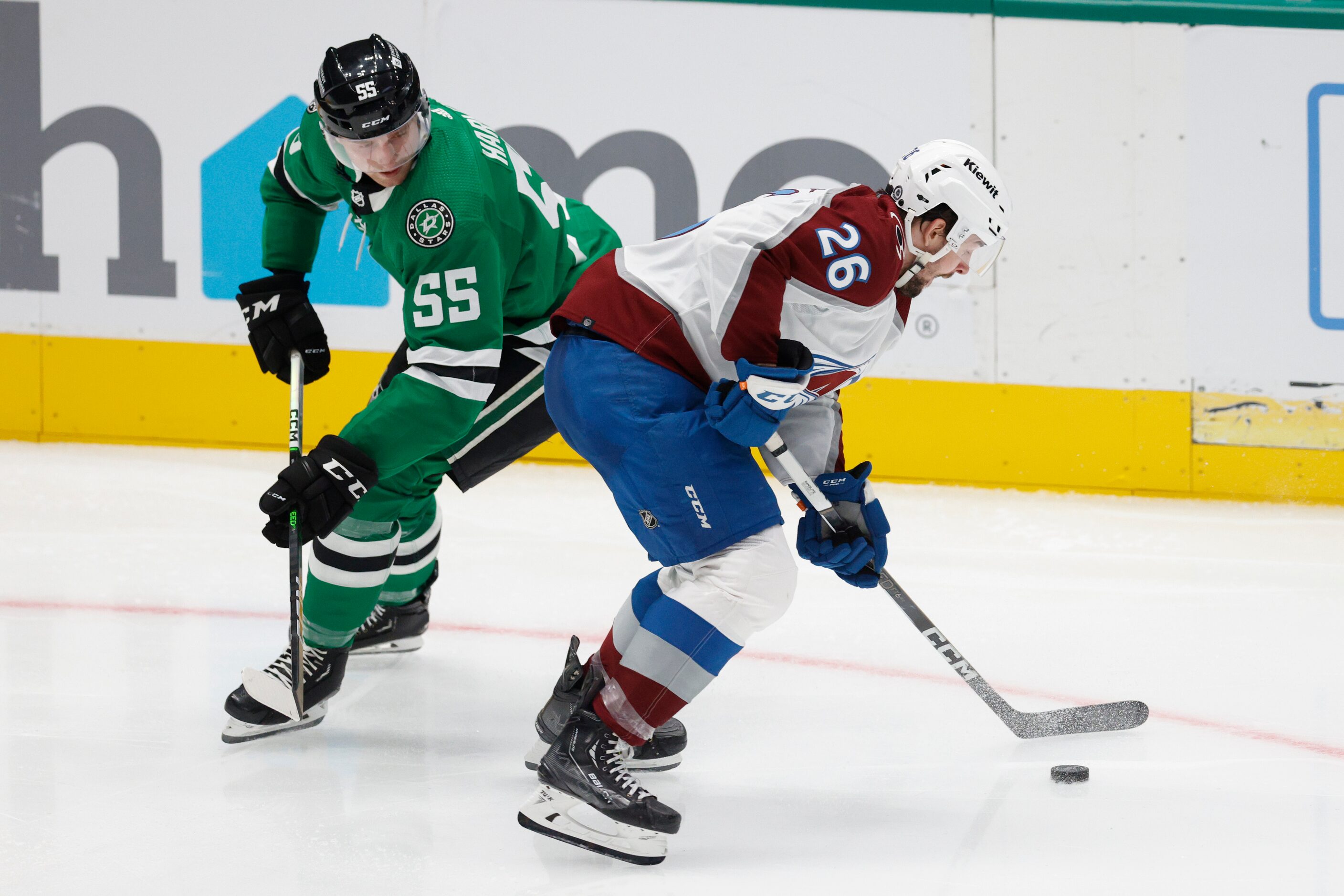 Colorado Avalanche center Ondrej Pavel (26) skates around Dallas Stars defenseman Thomas...