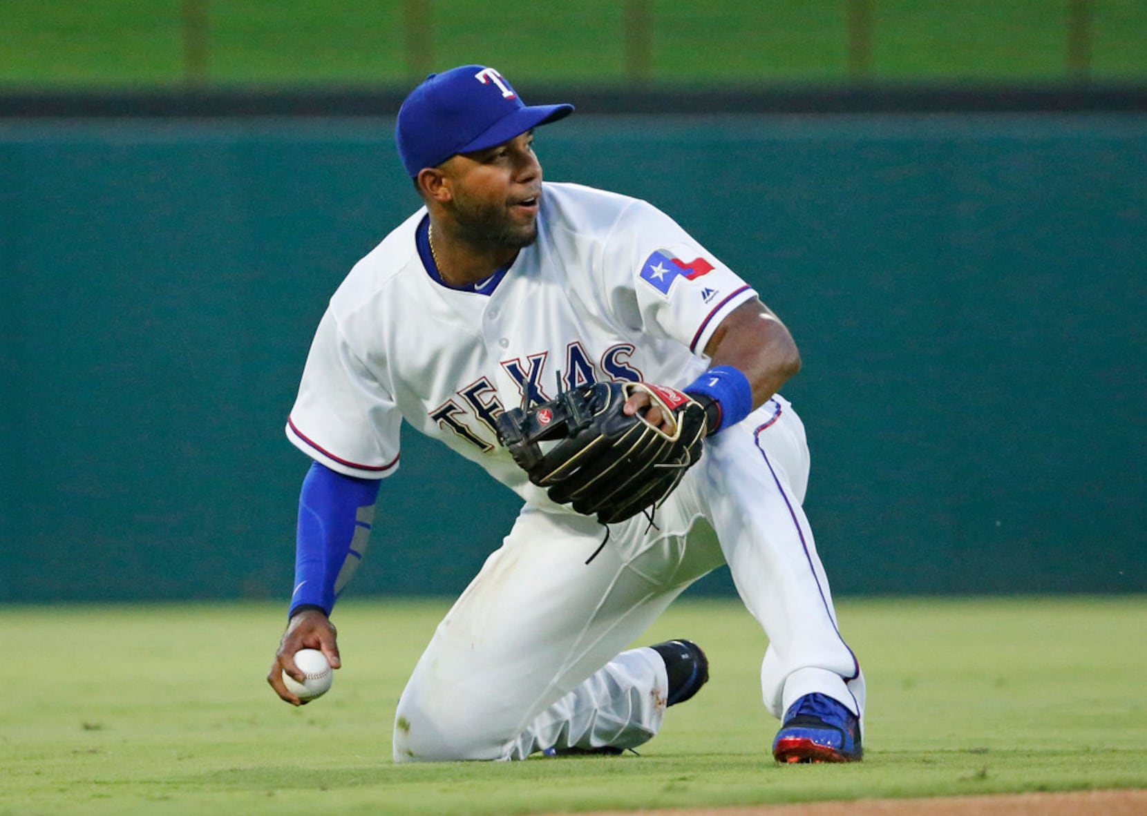 DSF Top 20 Current Athletes: #7 Rangers SS Elvis Andrus - Dallas
