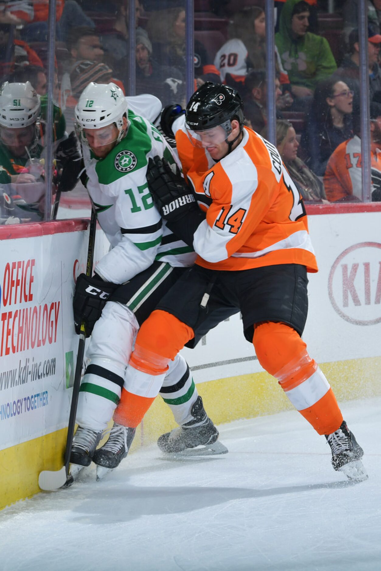 PHILADELPHIA, PENNSYLVANIA - JANUARY 10: Radek Faksa #12 of the Dallas Stars and Sean...