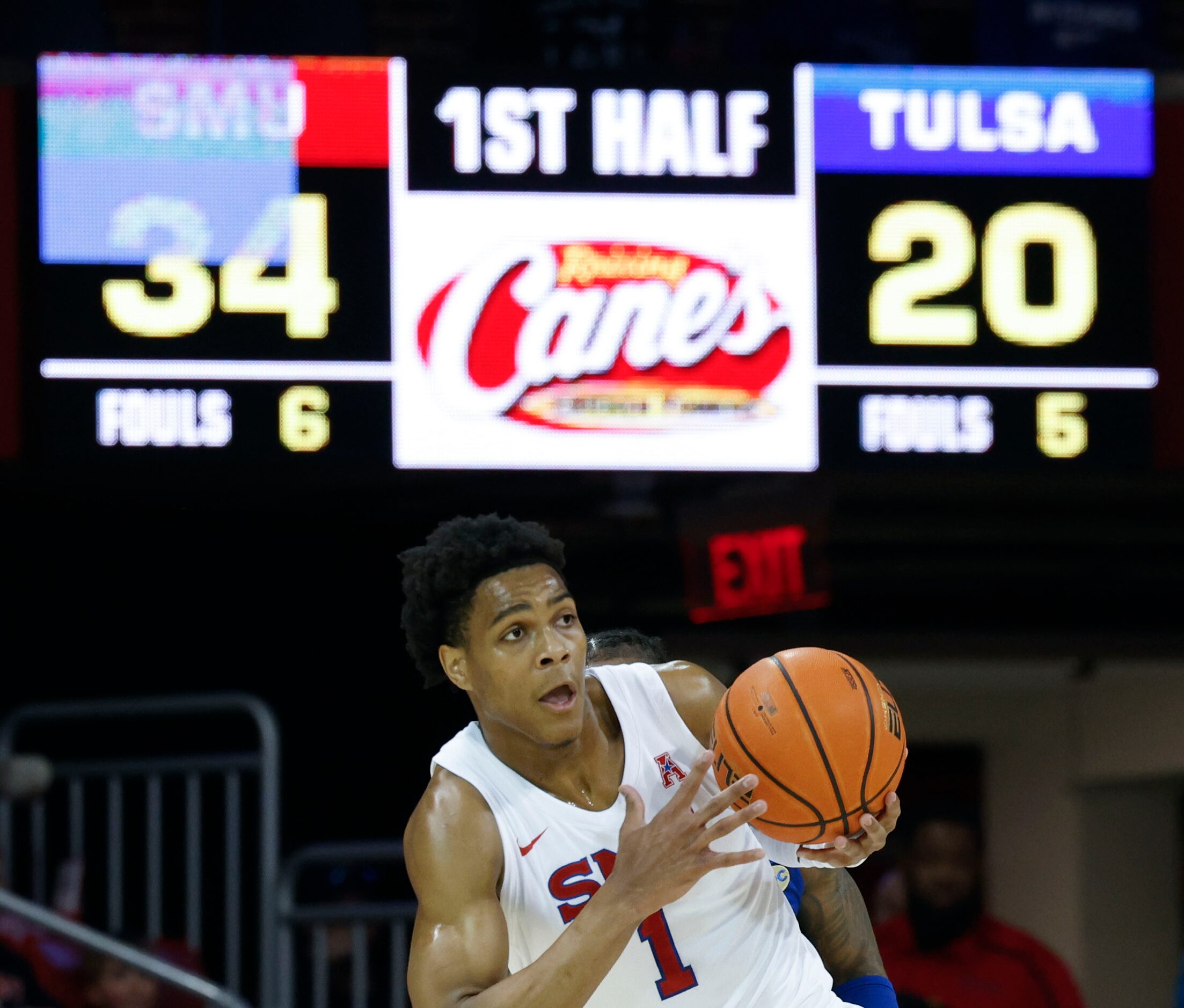 Southern Methodist guard Zhuric Phelps catches a pass against Tulsa during the first half of...