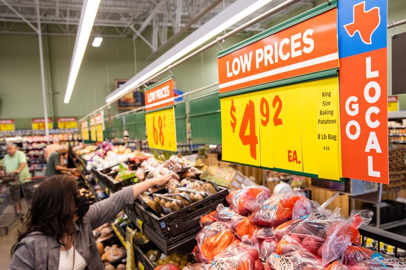 The produce section at the H-E-B in Hudson Oaks. 