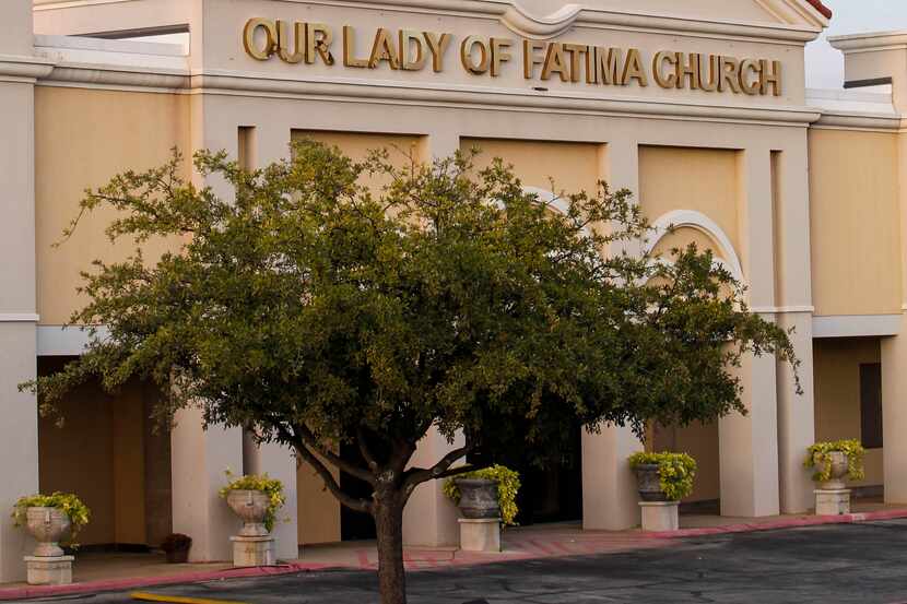Ebola victim Nina Pham's family belongs to Our Lady of Fatima Church in Fort Worth.