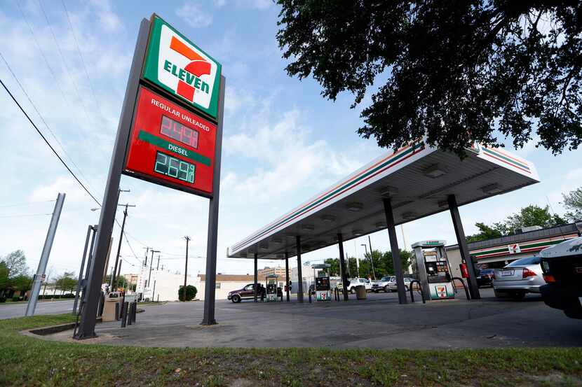 A 7-Eleven in north Oak Cliff.