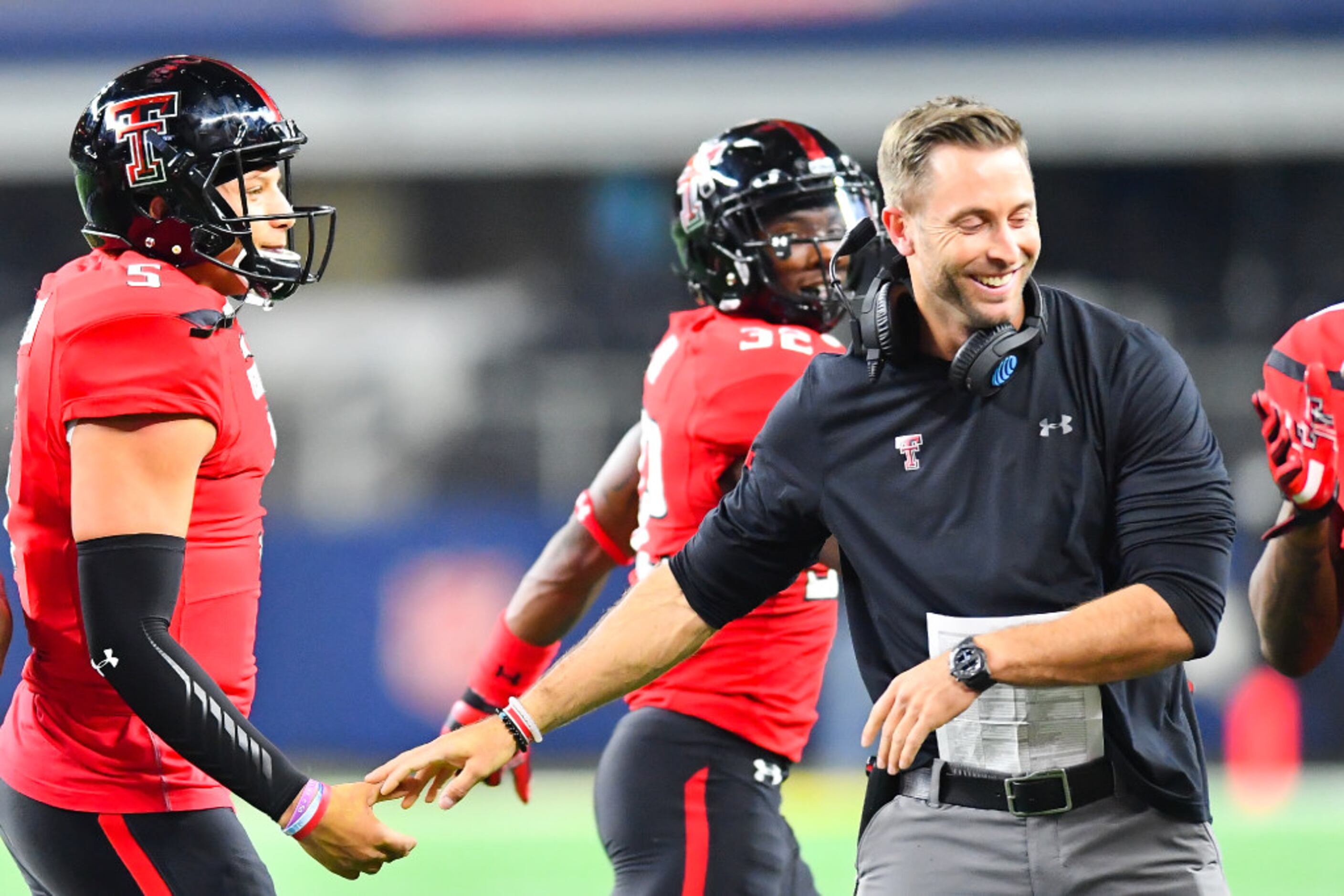 Patrick Mahomes commits to the Texas Tech Red Raiders 