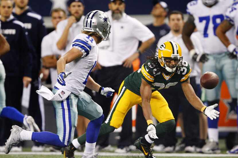 Dallas Cowboys wide receiver Cole Beasley (11) watches Green Bay Packers cornerback Tramon...