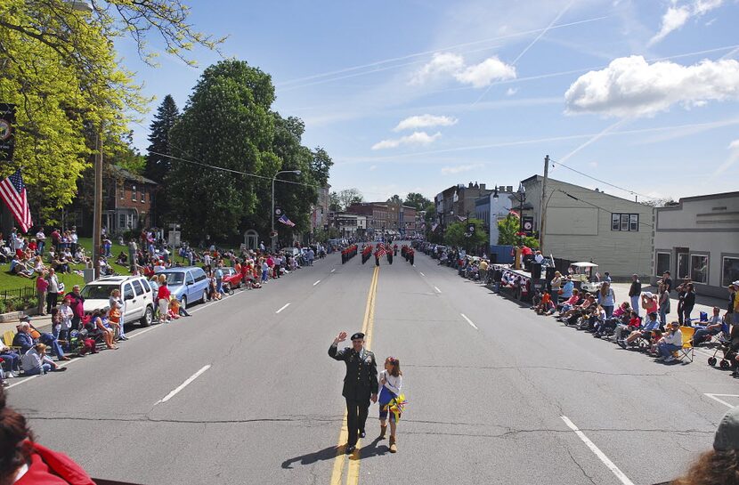  Col. Lars Braun, who had just returned from 14 months in Iraq, in a Memorial Day parade...