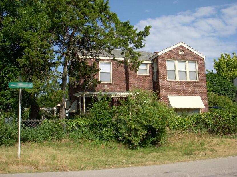 What the house looked like before Springer rescued it in 2009