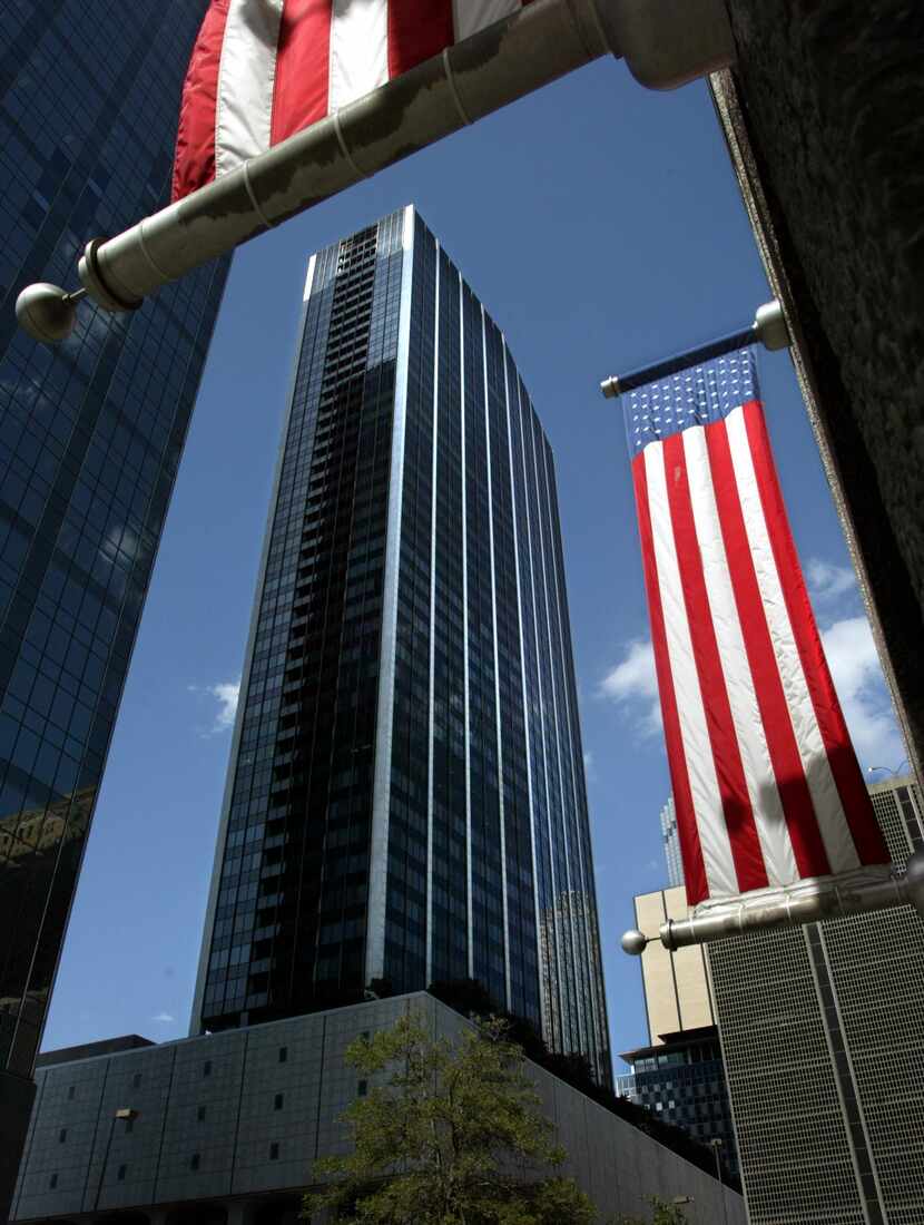 
The First National Bank Tower at 1401 Elm St.
