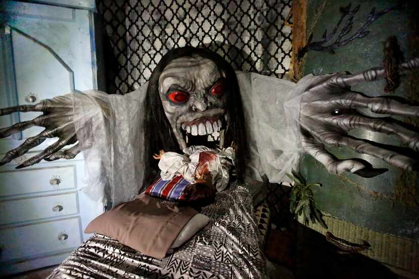 Dark Hour Haunted House en Plano es una de las opciones para el Día de Brujas, Halloween,...