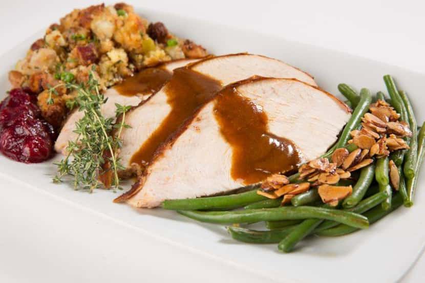 Perry's Steakhouse and Grille's 2020 Thanksgiving takeout and dine-in menu includes smoked...
