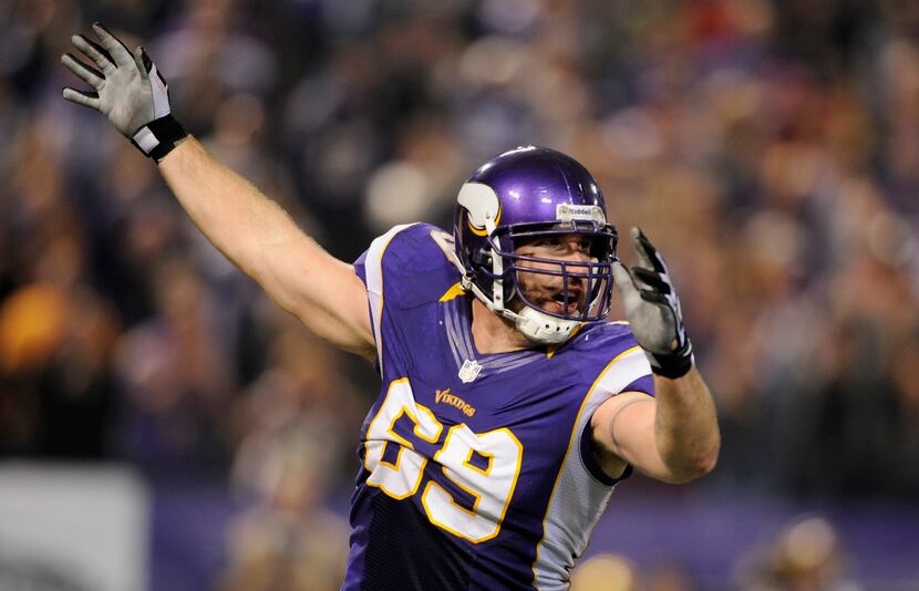2004: Bruce Thornton over Jared Allen – After going offensive with their first three picks,...