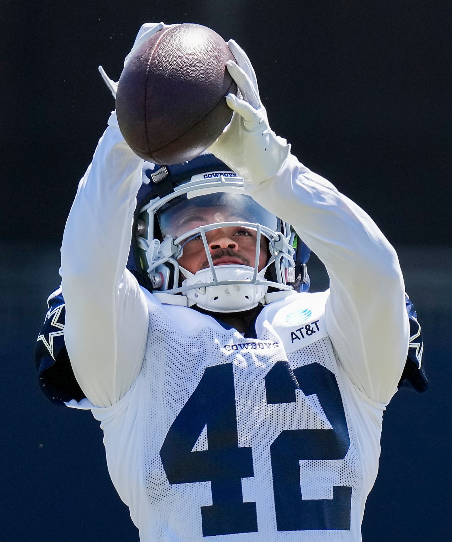 Dallas Cowboys running back Deuce Vaughn catches a pass during a training camp practice on...