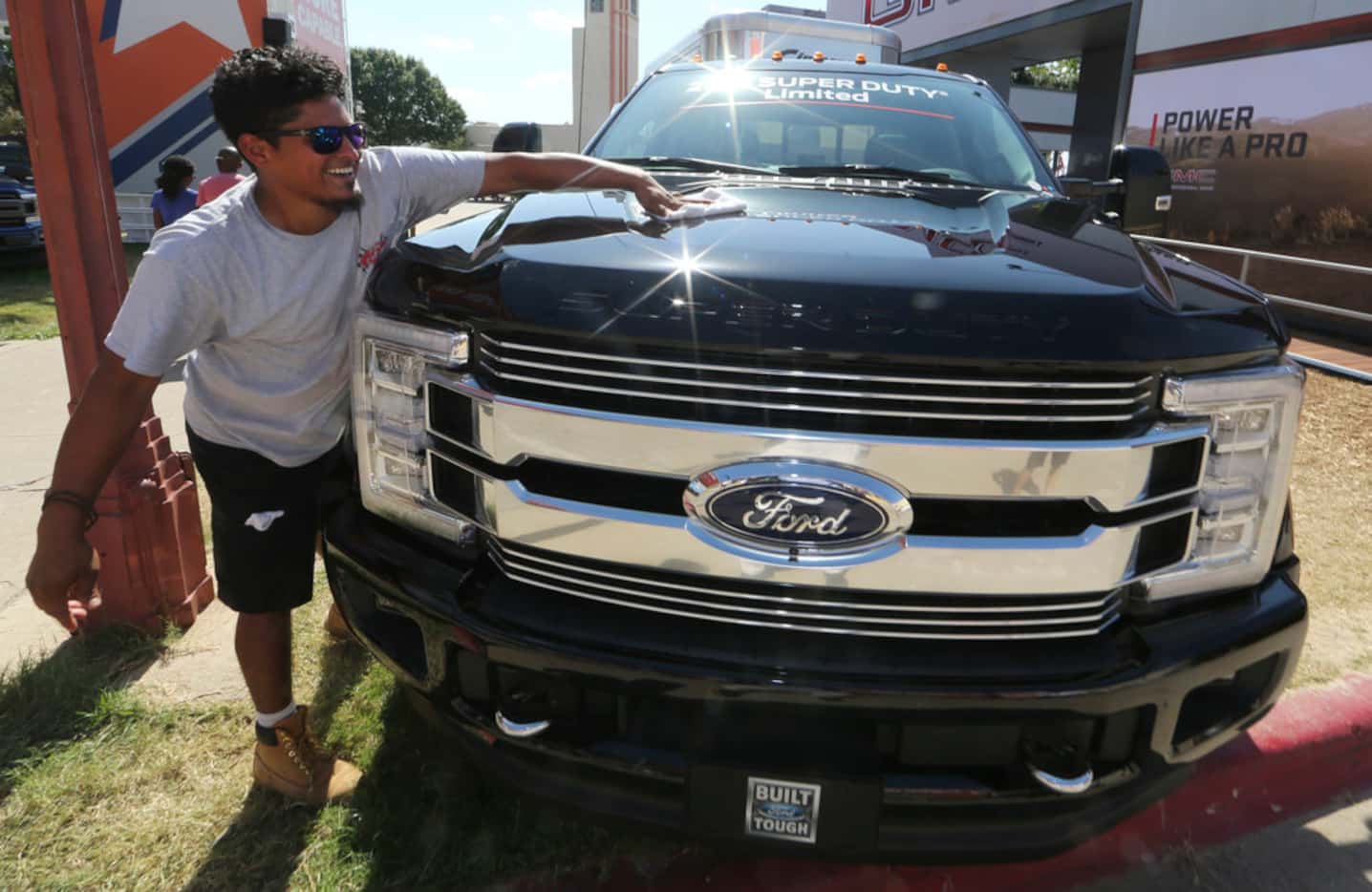 David Ruiz polishes a fully loaded F-450 Super Duty Limited, the biggest version of the Ford...