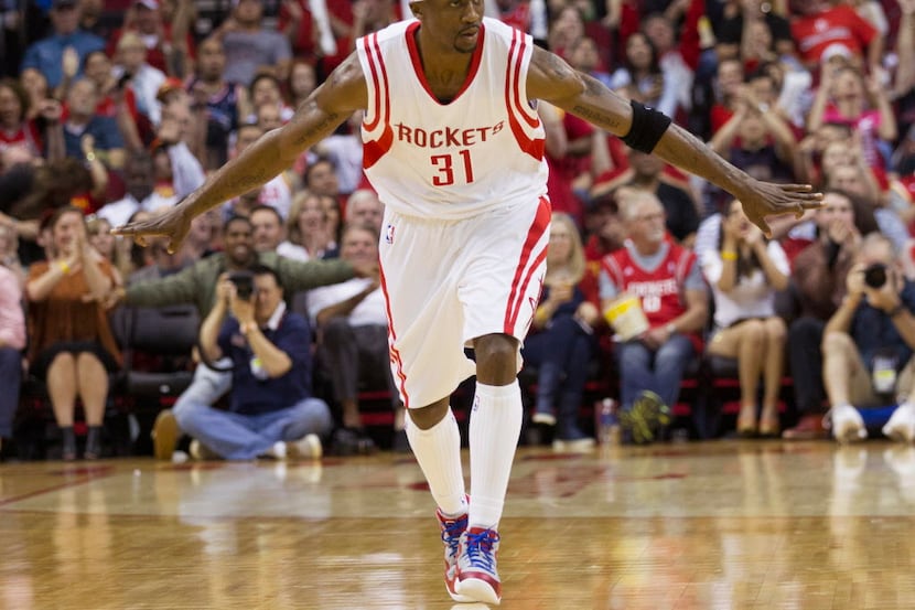 Having played the last two seasons for Houston, former Maverick Jason Terry is open to the...