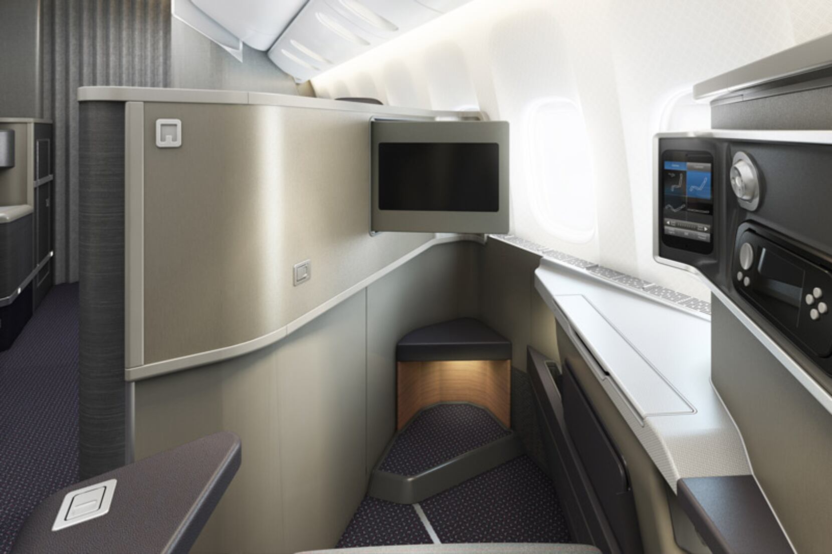 American Airlines Boeing 777 200ers Will Lose First Class Section Gain 13 Seats