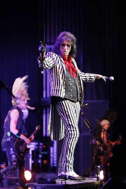 Rock singer Alice Cooper performs, on Wednesday, Aug. 24, 2016 at Verizon Theatre in Grand...