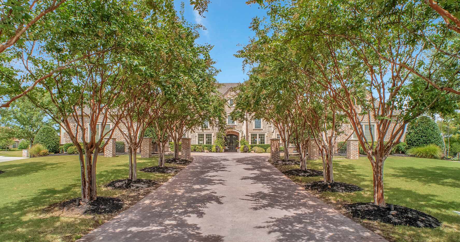 Situated on more than an acre in the Prosper neighborhood of Whispering Farms, this 2005...