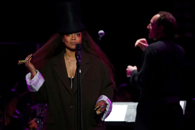 Special guest Erykah Badu performs during the "A Symphonic Night of Hip-Hop with the Dallas...