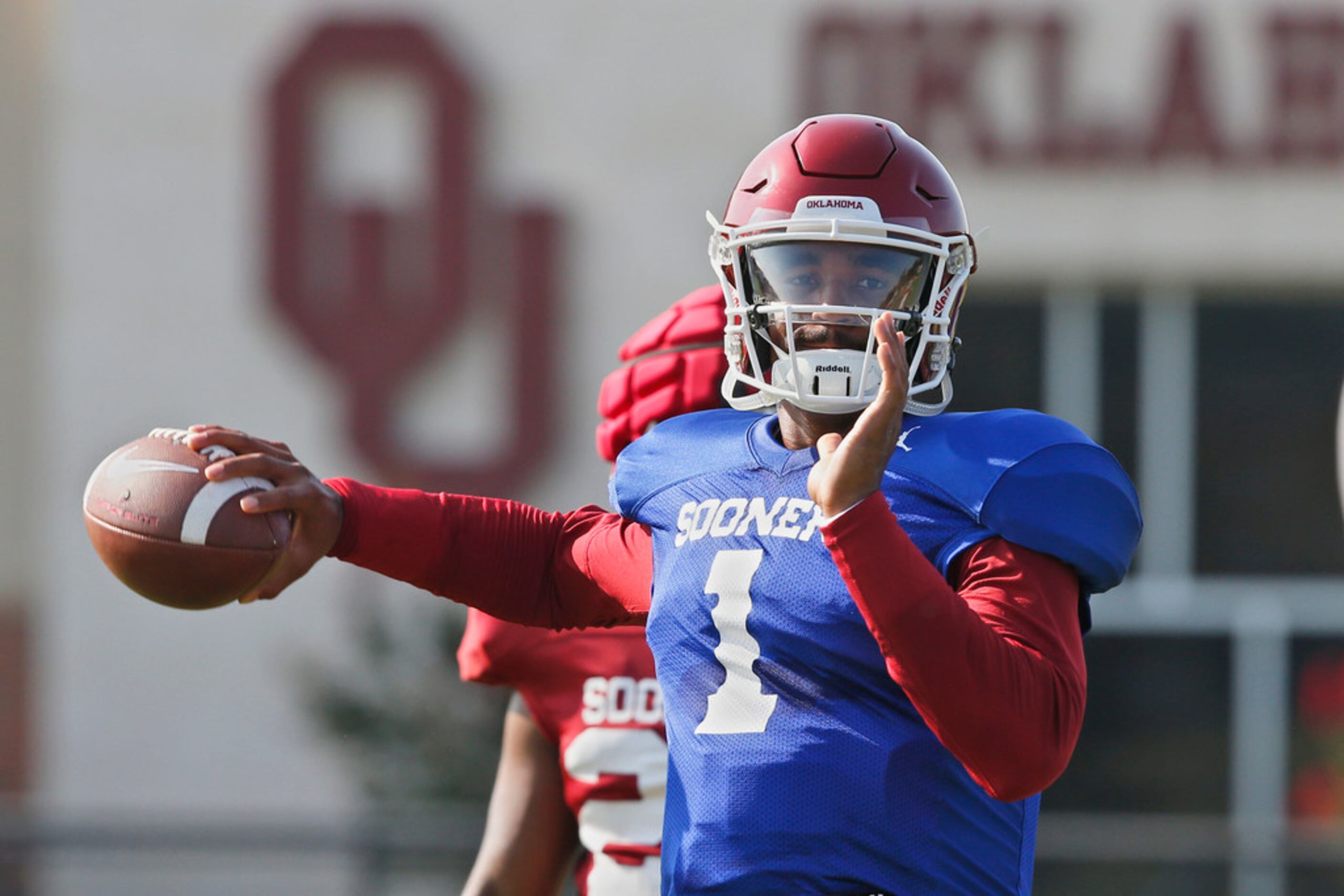 OU football: Jalen Hurts named Big 12 Male Athlete of the Year