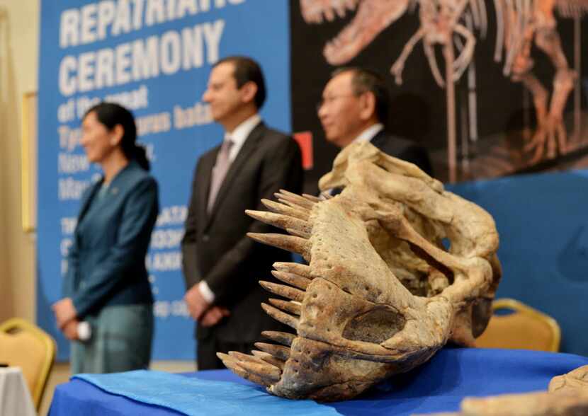 Mongolian Minister of Culture, Sport and Tourism Oyungerel Tsedevdamba (from left); Preet...