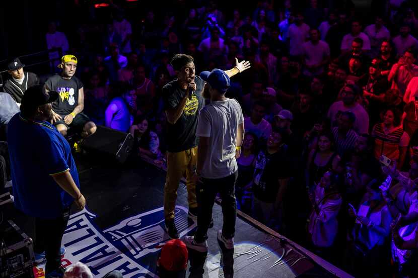 La competencia de freestyle rap de Red Bull Batalla se llevó a cabo en Dallas el sábado 16...