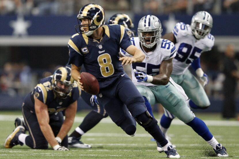 Dallas Cowboys defensive end Edgar Jones (55) pursues St. Louis Rams quarterback Sam...