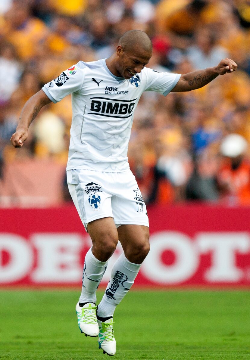 Carlos Sánchez celebra su gol para los Rayados. Foto GETTY IMAGES