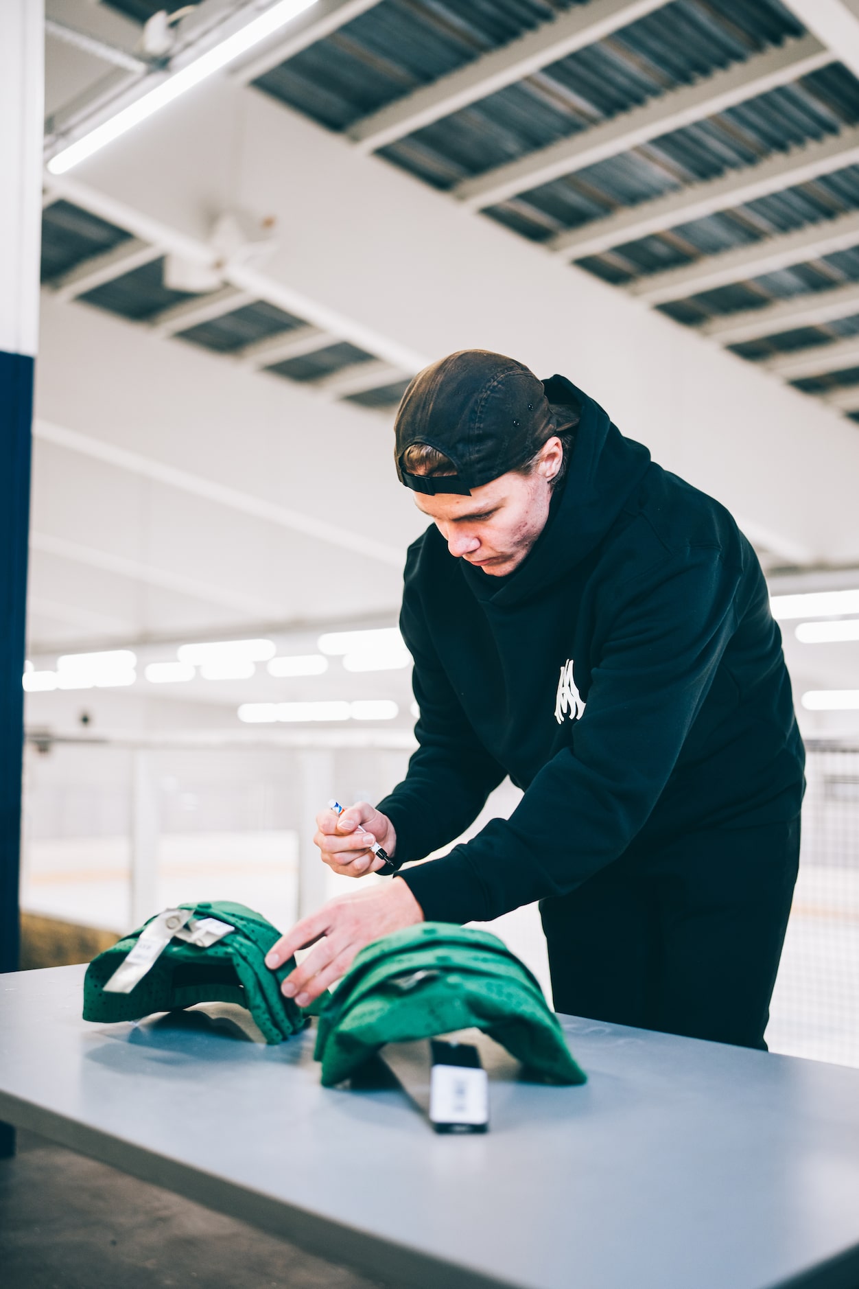 Dallas Stars defenceman Miro Heiskanen poses in Matinkylä Ilmatar Arena at 29th October 2024.