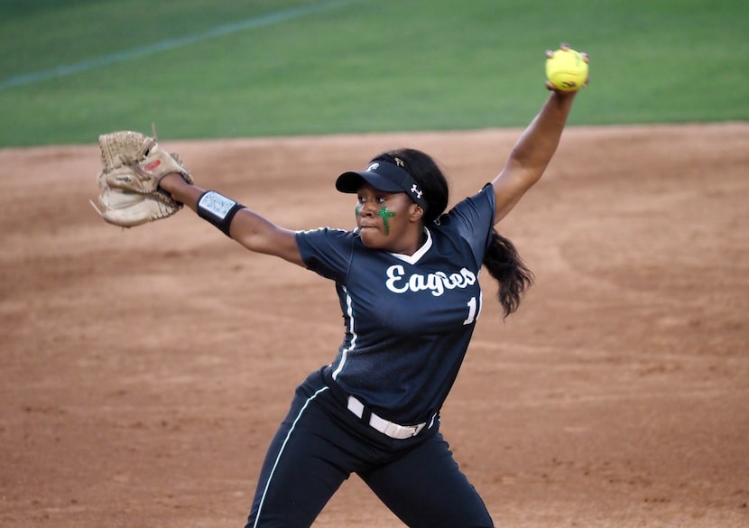 Mansfield Lake Ridge pitcher Brooklyn Morris pitches against Northside O’Connor in the Class...