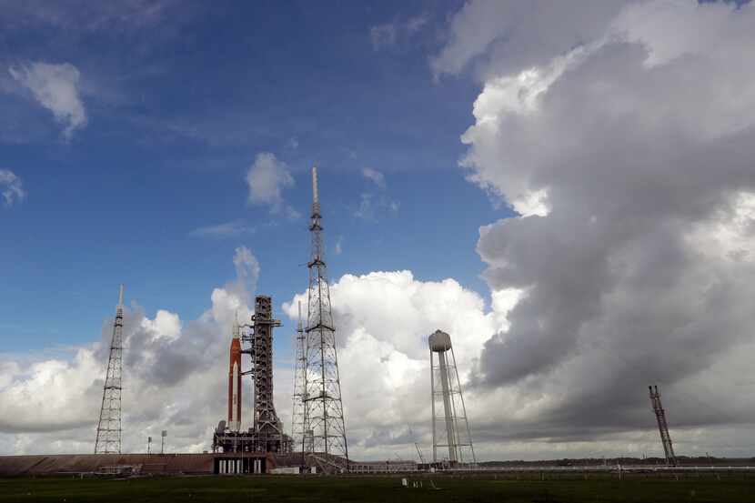 El cohete Artemis fue colocado en la plataforma de lanzamiento 39B del Kennedy Space Center...