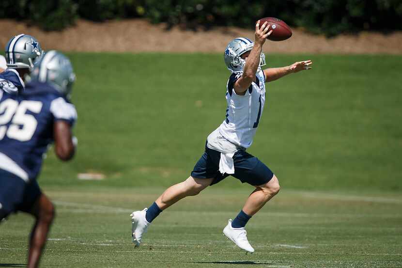 Dallas Cowboys wide receiver Cole Beasley (11) makes a one-handed catch during the third and...