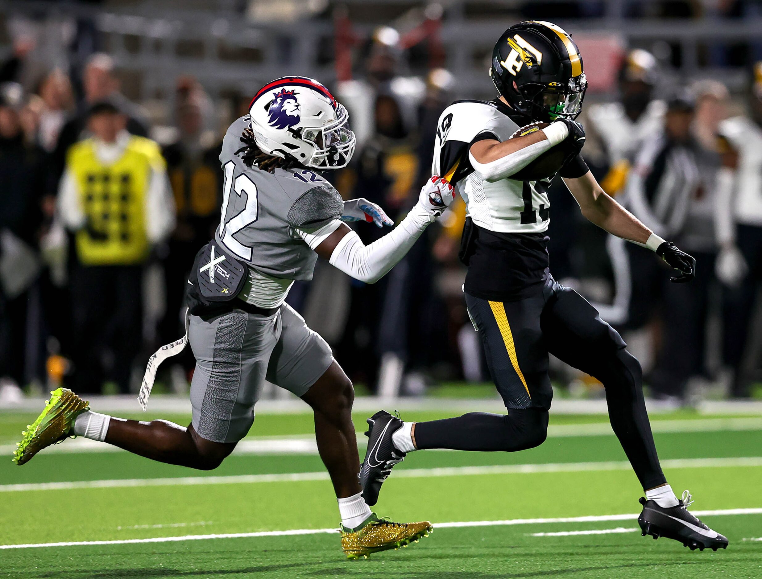 Forney wide receiver Ben Perin (19) comes up with a reception against Richland defensive...