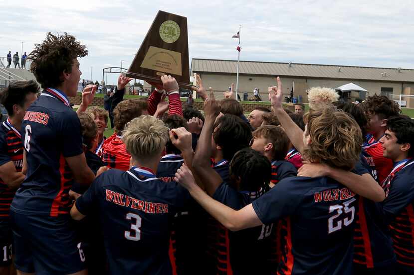 Frisco Wakeland players celebrate after beating Humble Kingwood Park 3-2 in the Class 5A...