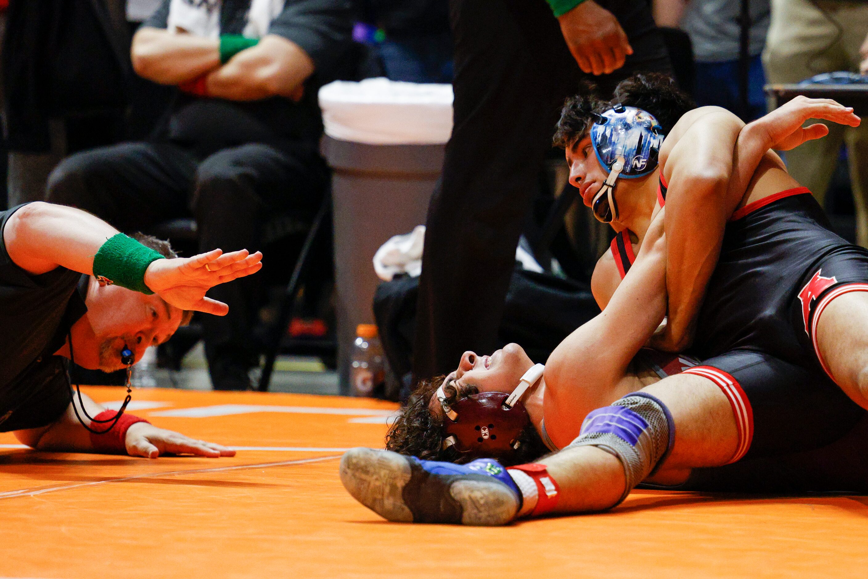 Vincenzo Oliva of Allen pins Tomas Fuentes of Katy Cinco Ranch to win a quarterfinal match...