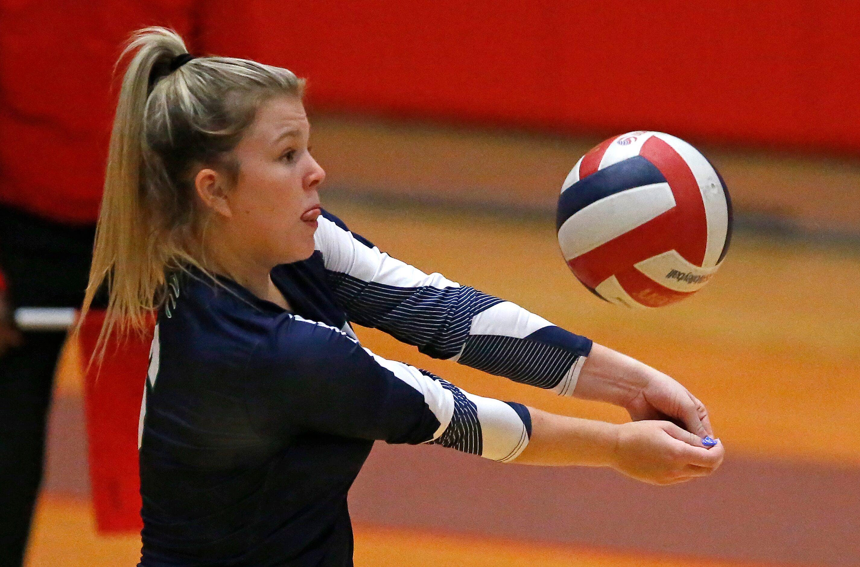 Eaton libero Callie Humphrey (6) makes a pass in game three as Flower Mound Marcus High...