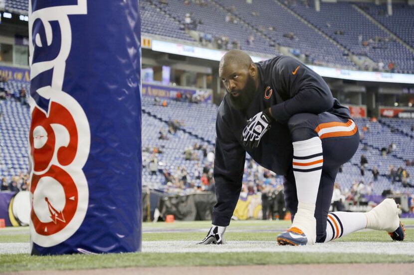 Chicago Bears nose tackle Jeremiah Ratliff [same as Jay Ratliff ] (96) during pre-game warm...