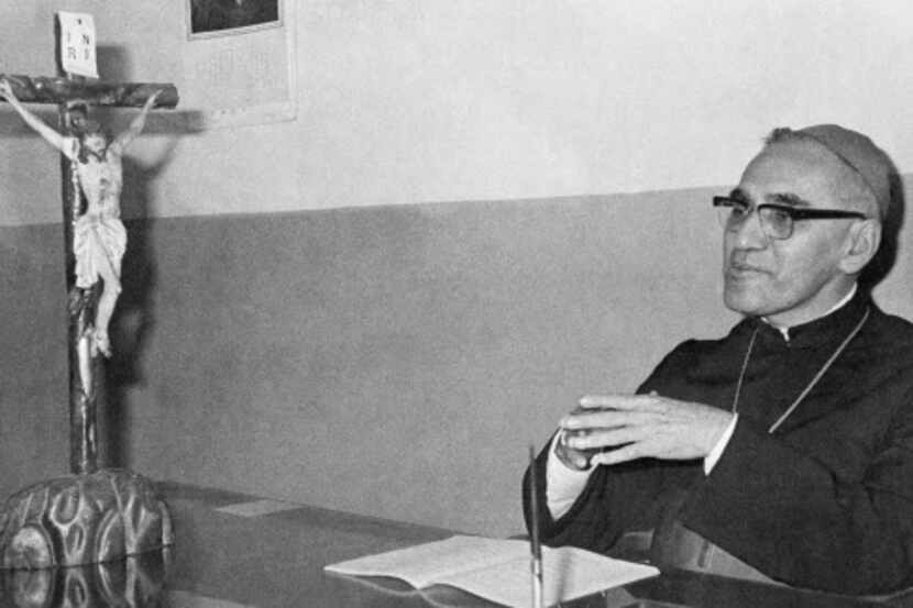 El arzobispo Oscar Romero es reconocido por su lucha contra la violencia y la tortura...