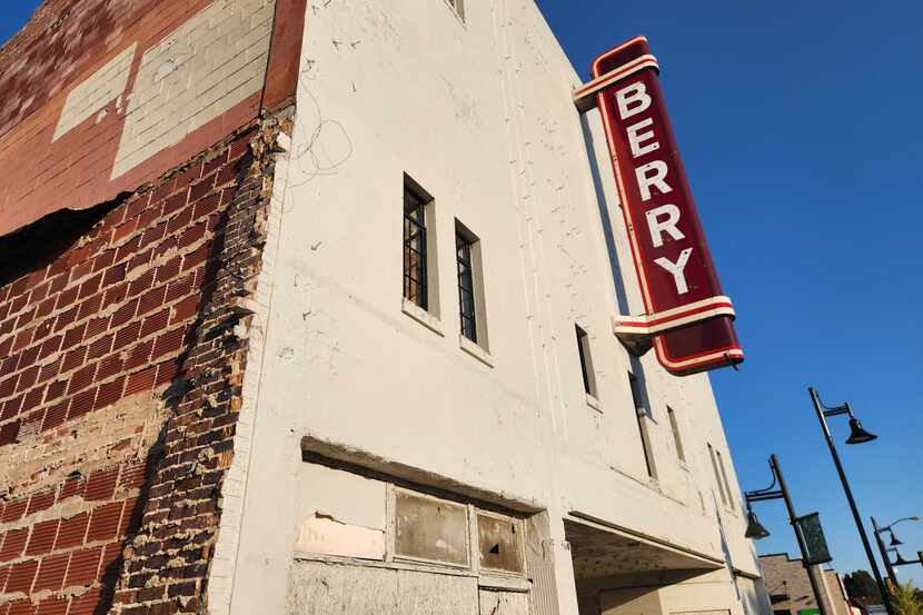 The Berry Theatre, located in the Hemphill neighborhood of Fort Worth, opened in April 1940.