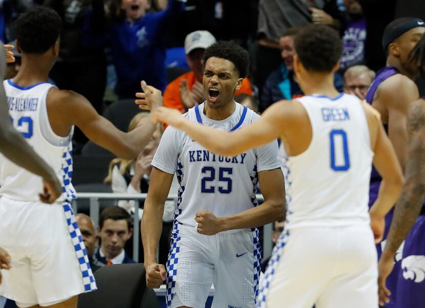 ATLANTA, GA - MARCH 22:  PJ Washington #25 of the Kentucky Wildcats celebrates his basket...