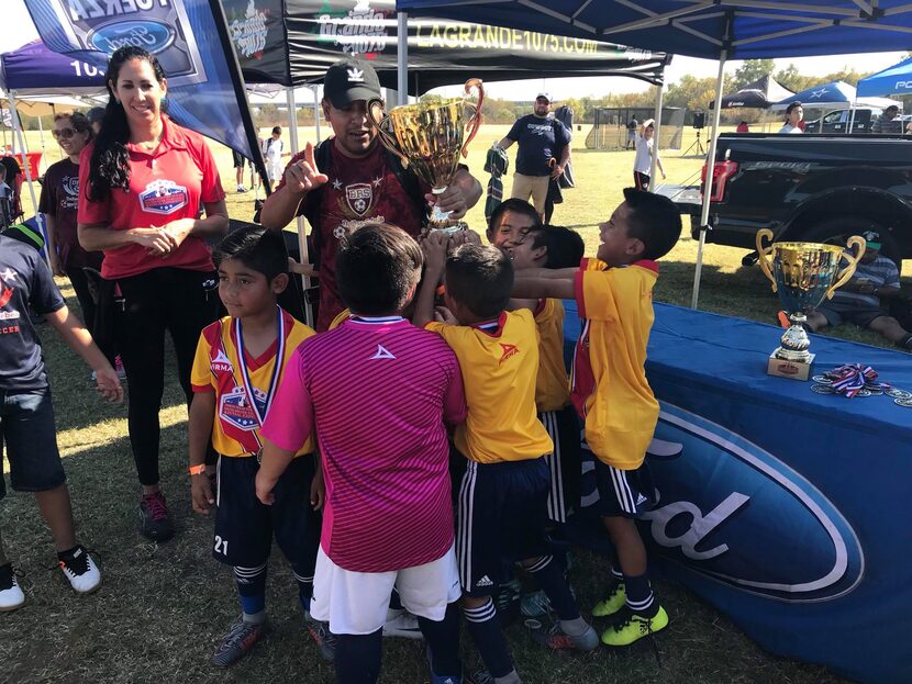 Dallas Rebels, los campeones de la división Sub-8. Foto cortesía de los organizadores.