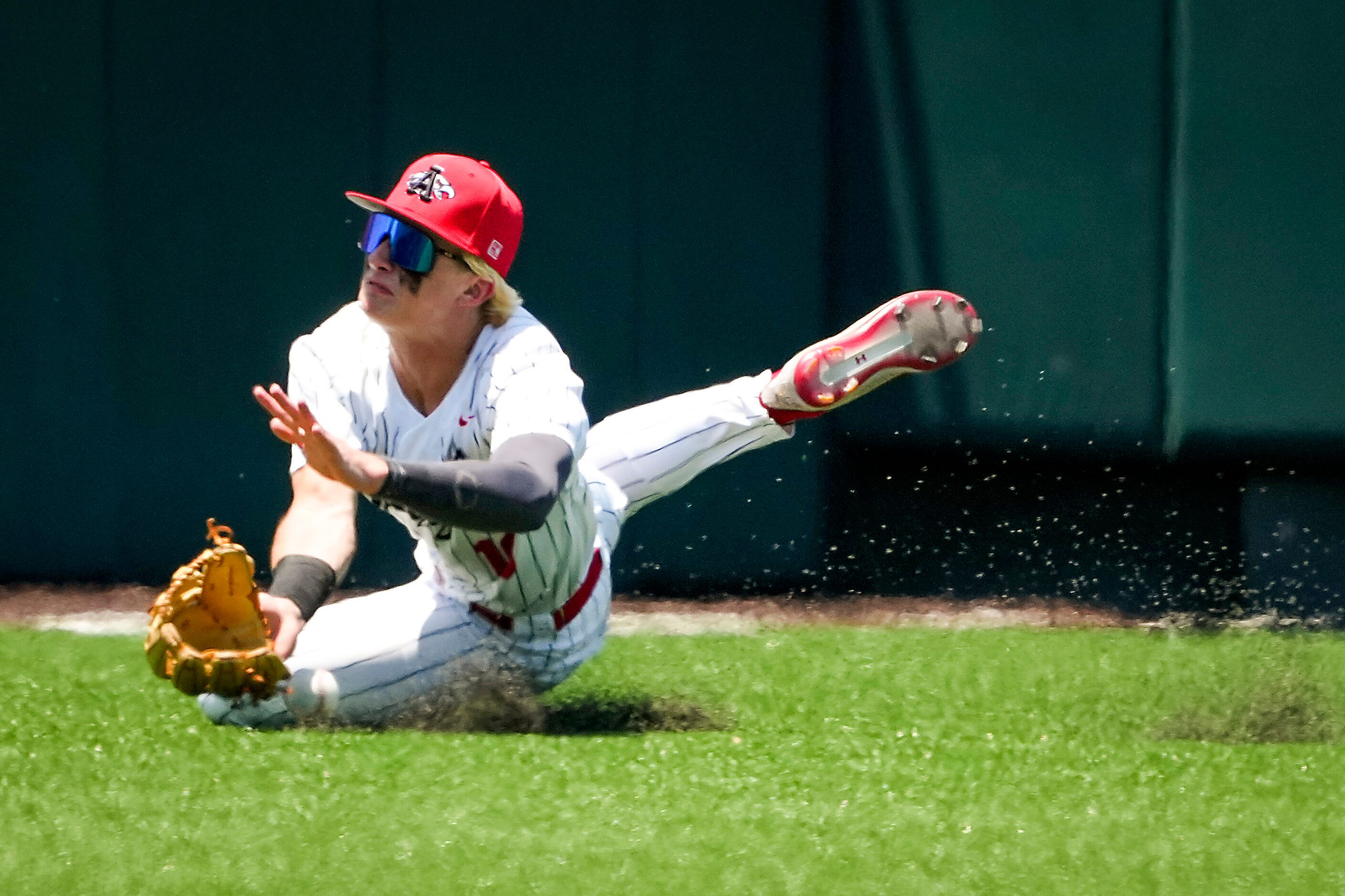 Argyle left fielder Conor Lillis can’t make a diving  catch during the fourth inning of a...