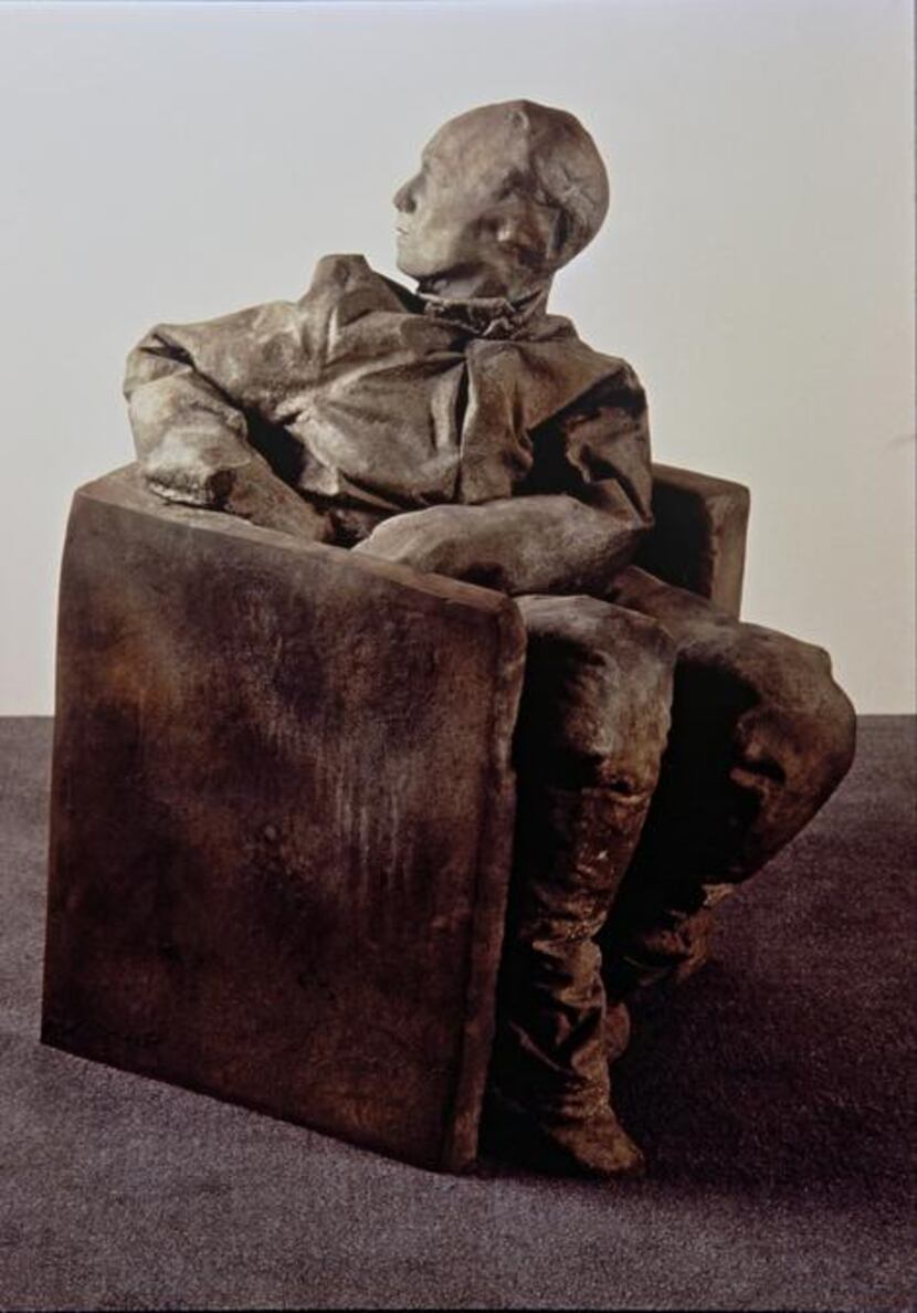 
“Seated Figure Looking Backwards” (1996), by Juan Muñoz, is a gift to the Meadows Museum...